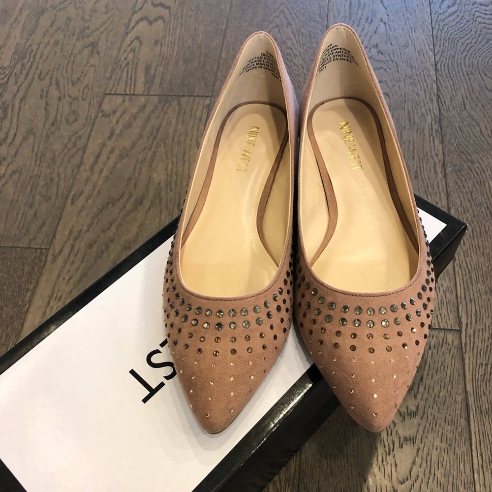 Nine West flat